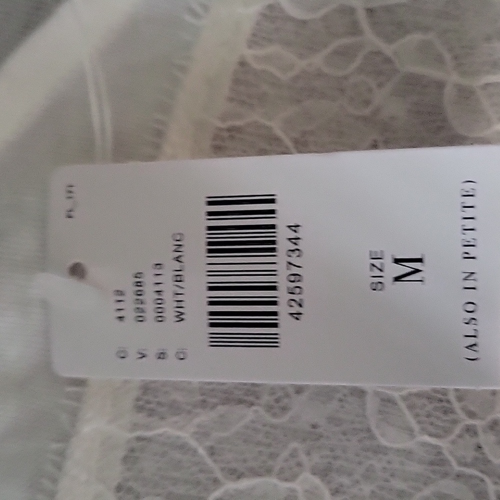 White t shirt with lace, bell sleeves nice trim